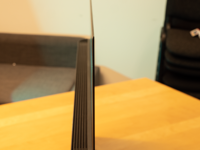 D&uuml;nnes OLED-Panel (Bild: Oliver Nickel/Golem.de)